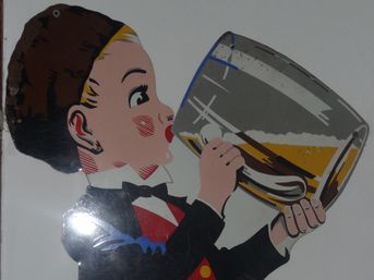 Des bonnes bières vous attendent, d'autres boissons aussi, bien entendu.

